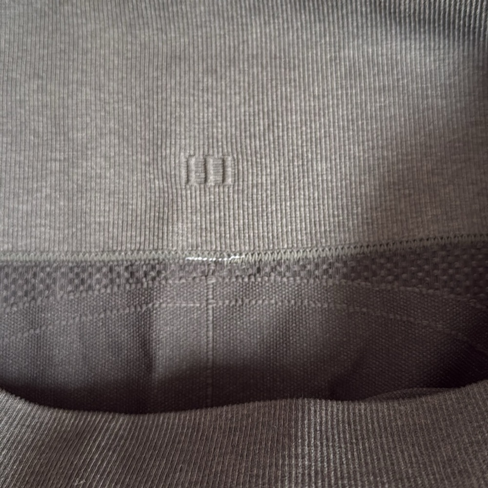 Lululemon Ebb to Street Seamless Leggings - Picture 5 of 12